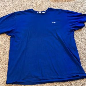 Nike, L, shadow not a stain